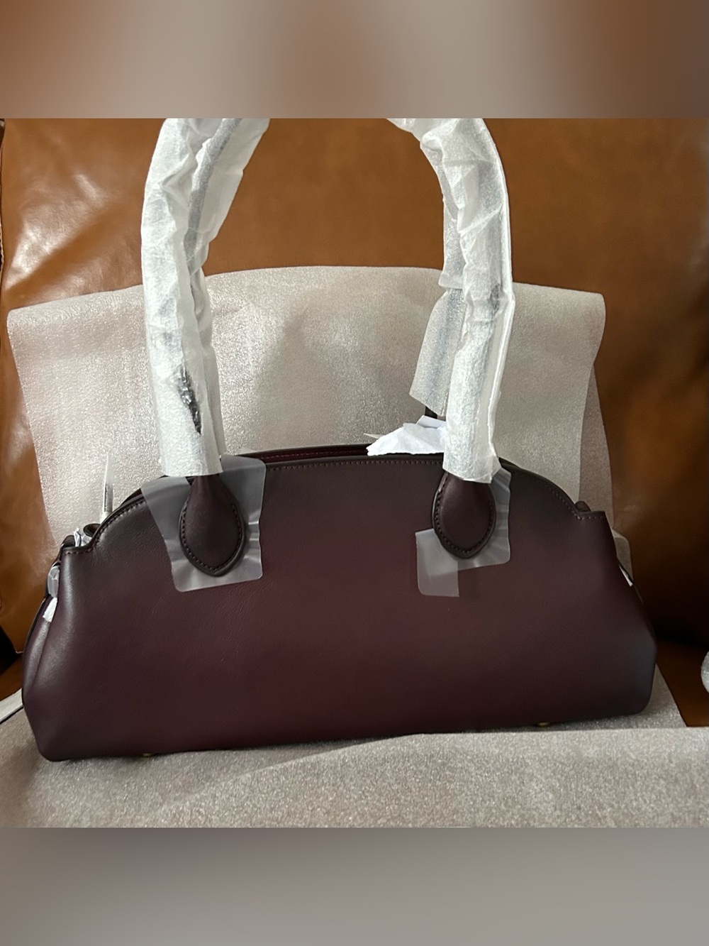 Coach Empire Carryall Bag 34 - Picture 2 of 9